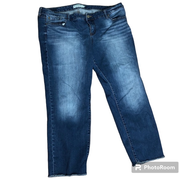 Torrid Raw Hem Jeans Plus size 20 - Picture 1 of 9